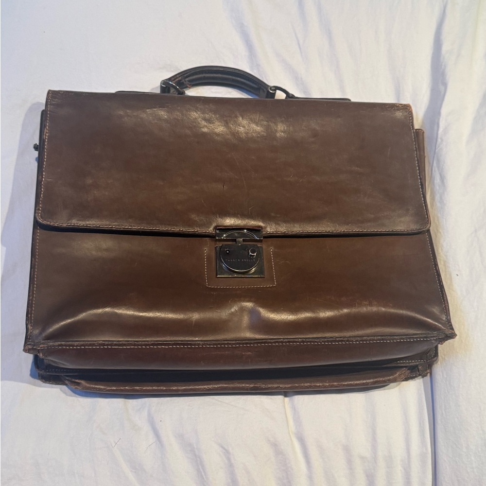 Elegant Brown Leather Men's Bag